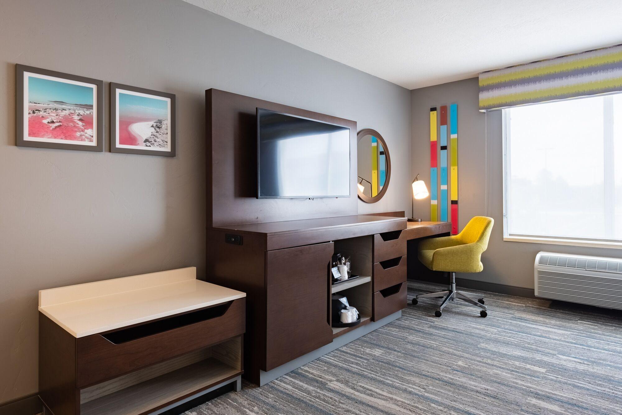 Hampton Inn & Suites Salt Lake City Airport Exterior foto