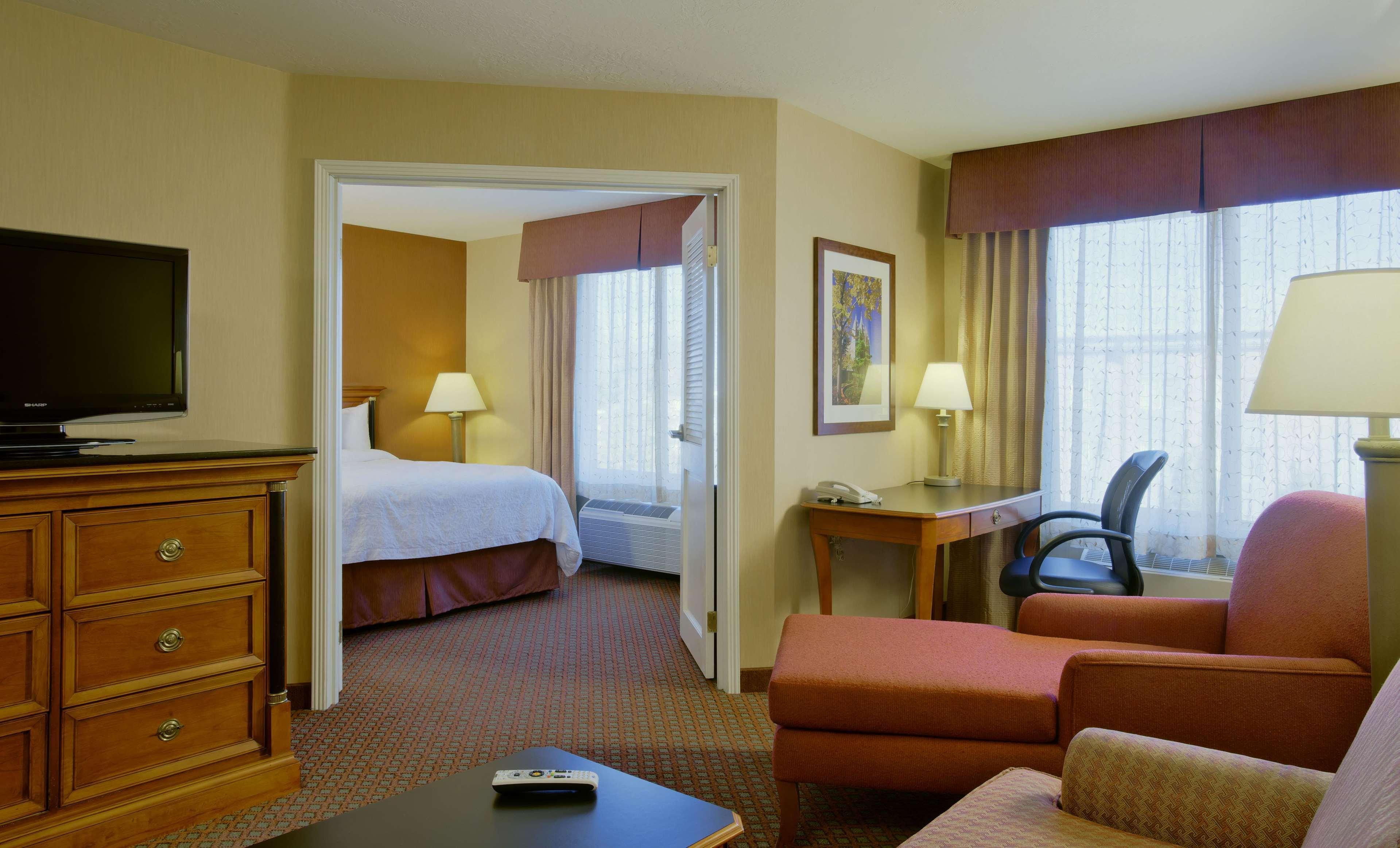 Hampton Inn & Suites Salt Lake City Airport Exterior foto